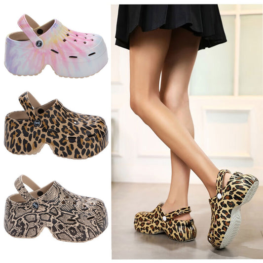 Cave shoes for women in summer, leopard print height increasing thick soled Southeast Asian beach garden shoes, cool slippers for outdoor wear